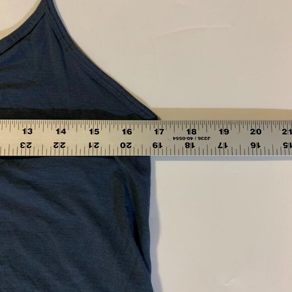 Athleta Women's V Neck Adjustable Back Stretch Outdoor Yoga Tank Top Size S - Picture 10 of 11